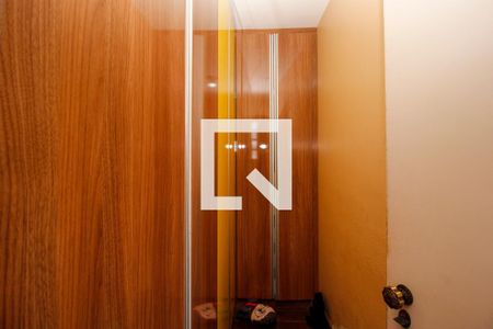 Casa à venda com 648m², 5 quartos e 5 vagasQuarto 4