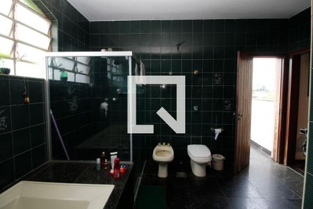 Casa à venda com 648m², 5 quartos e 5 vagasBanheiro
