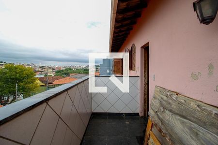 Casa à venda com 648m², 5 quartos e 5 vagasVaranda