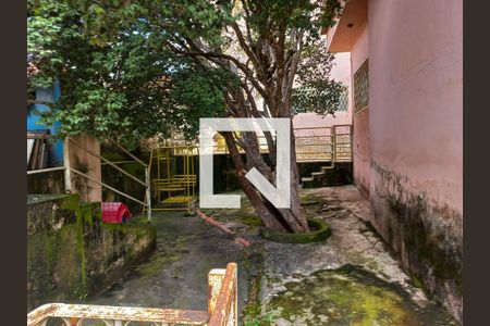 Casa à venda com 648m², 5 quartos e 5 vagasÁrea Externa