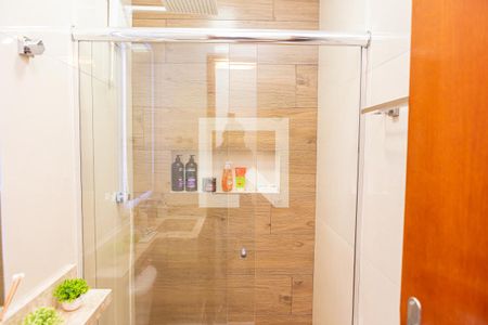 Casa à venda com 180m², 3 quartos e 3 vagasBanheiro