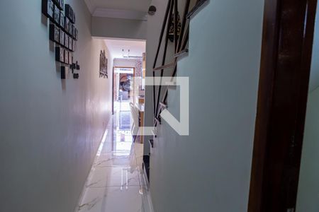 Casa à venda com 180m², 3 quartos e 3 vagasCorredor