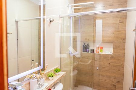 Casa à venda com 180m², 3 quartos e 3 vagasBanheiro