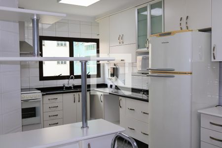 Apartamento para alugar com 125m², 3 quartos e 2 vagasCozinha