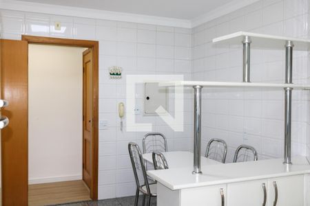 Apartamento para alugar com 125m², 3 quartos e 2 vagasCozinha