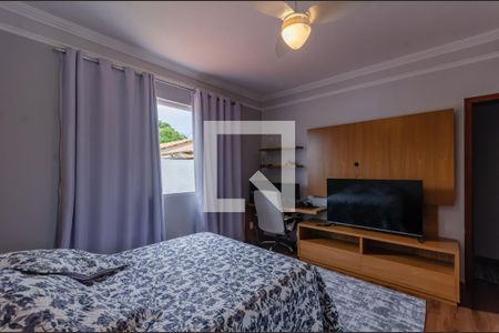 Casa à venda com 355m², 4 quartos e 4 vagasQuarto 2