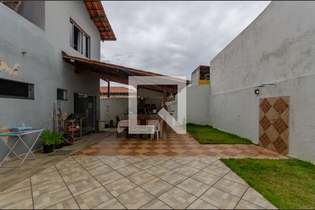 Casa à venda com 355m², 4 quartos e 4 vagasQuintal - Área Gourmet