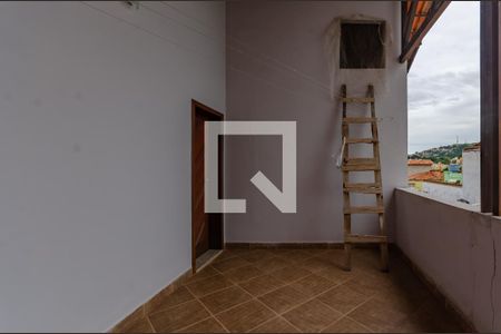 Casa à venda com 355m², 4 quartos e 4 vagasVaranda do segundo andar