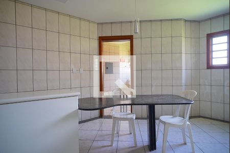 Casa para alugar com 315m², 4 quartos e 3 vagasCozinha