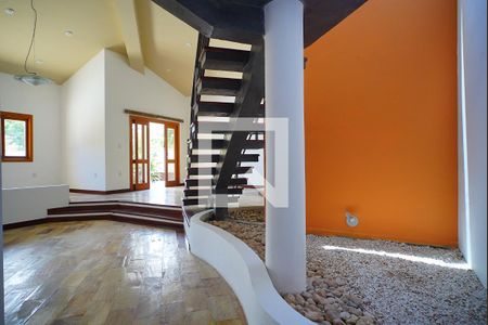 Sala de casa para alugar com 4 quartos, 315m² em Santa Monica, Florianópolis