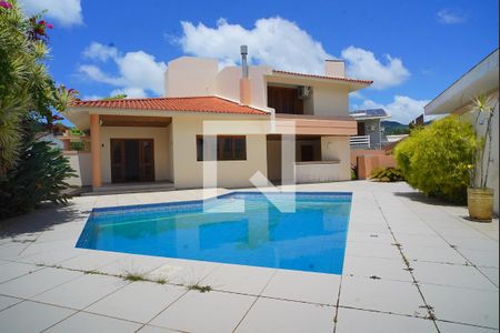 Casa para alugar com 315m², 4 quartos e 3 vagasPiscina