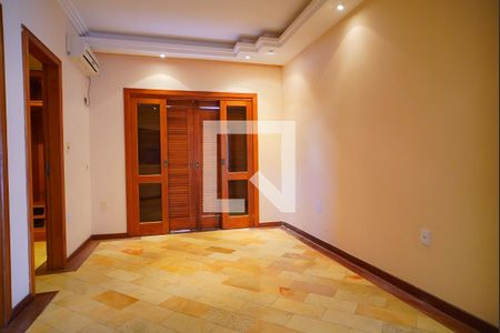 Casa para alugar com 315m², 4 quartos e 3 vagasQuarto suite
