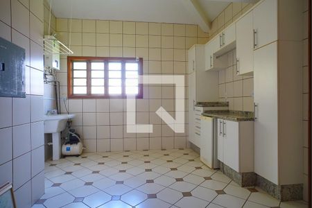 Casa para alugar com 315m², 4 quartos e 3 vagasÁrea de serviço