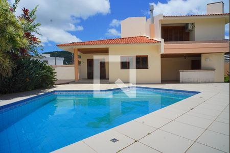Casa para alugar com 315m², 4 quartos e 3 vagasPiscina