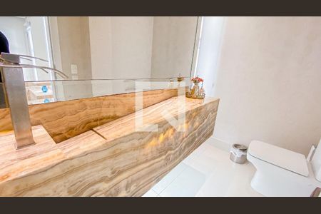 Casa à venda com 560m², 6 quartos e 25 vagasLavabo