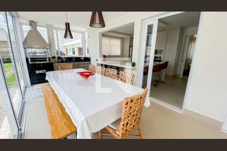 Casa à venda com 560m², 6 quartos e 25 vagasVaranda gourmet