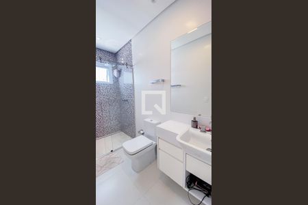 Casa à venda com 560m², 6 quartos e 25 vagasBanheiro da Suíte 3