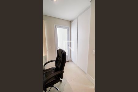 Casa à venda com 560m², 6 quartos e 25 vagasEscritório