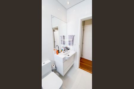 Casa à venda com 560m², 6 quartos e 25 vagasBanheiro da Suíte 2