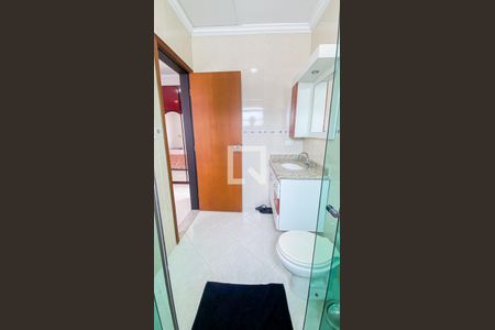 Casa à venda com 560m², 6 quartos e 25 vagasCasa 2 - Banheiro da Suite