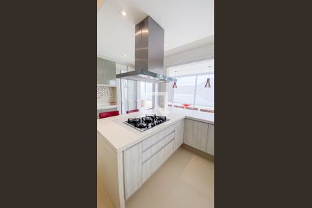 Casa à venda com 560m², 6 quartos e 25 vagasCozinha