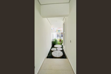 Casa à venda com 560m², 6 quartos e 25 vagasCorredor - Quintal