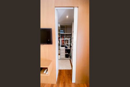 Casa à venda com 560m², 6 quartos e 25 vagasCloset da suíte 1