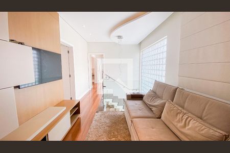 Casa à venda com 560m², 6 quartos e 25 vagasSala Tv