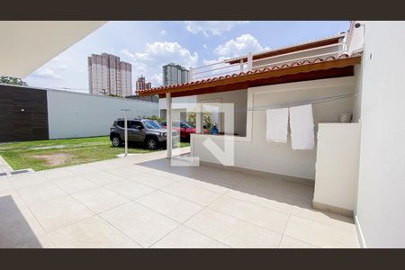Casa à venda com 560m², 6 quartos e 25 vagasQuintal