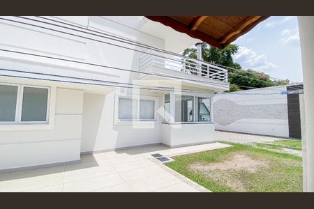 Casa à venda com 560m², 6 quartos e 25 vagasQuintal