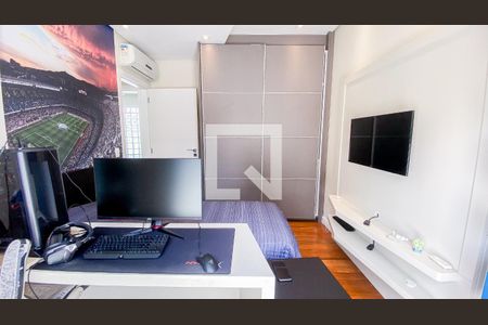 Casa à venda com 560m², 6 quartos e 25 vagasSuite 2