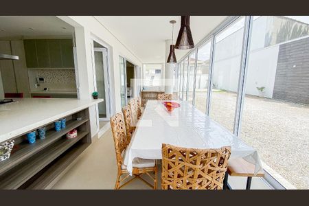 Casa à venda com 560m², 6 quartos e 25 vagasVaranda gourmet