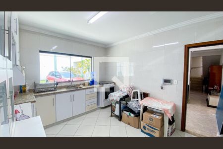 Casa à venda com 560m², 6 quartos e 25 vagasCasa 2 - Cozinha
