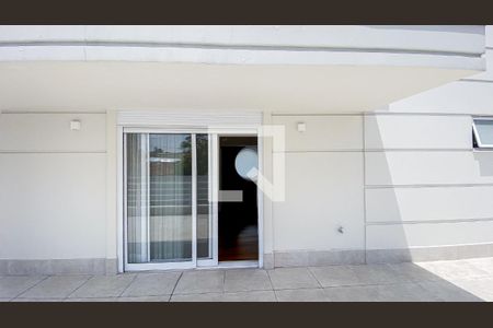 Casa à venda com 560m², 6 quartos e 25 vagasVaranda da Suite 1