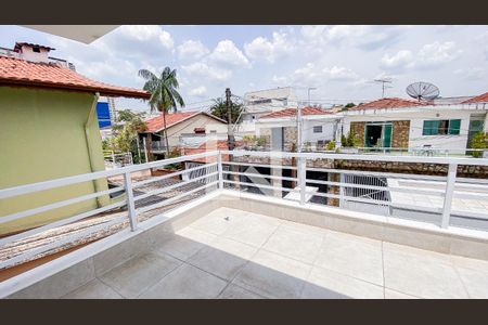 Casa à venda com 560m², 6 quartos e 25 vagasVaranda Suíte 3