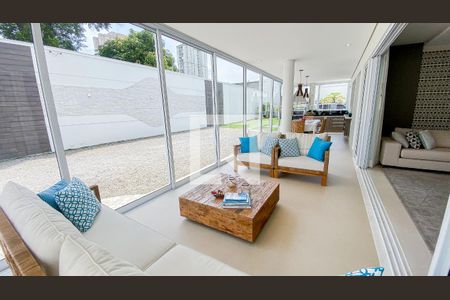 Casa à venda com 560m², 6 quartos e 25 vagasVaranda gourmet
