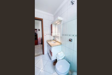 Casa à venda com 560m², 6 quartos e 25 vagasCasa 2 Banheiro