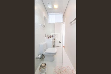 Casa à venda com 560m², 6 quartos e 25 vagasBanheiro da Suíte 3