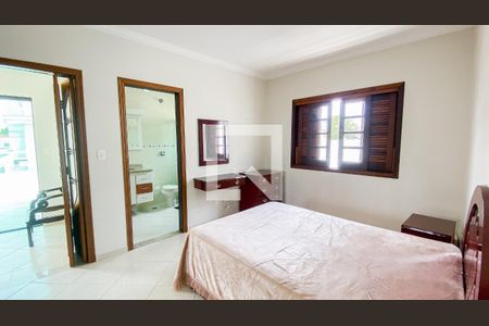 Casa à venda com 560m², 6 quartos e 25 vagasCasa 2 Suite 