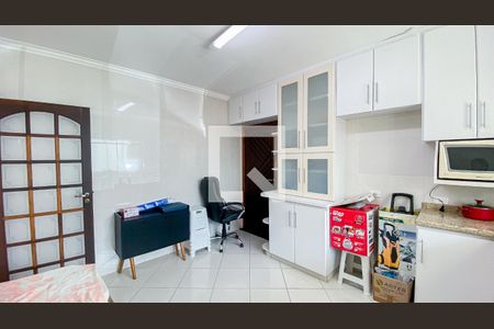 Casa à venda com 560m², 6 quartos e 25 vagasCasa 2 - Cozinha