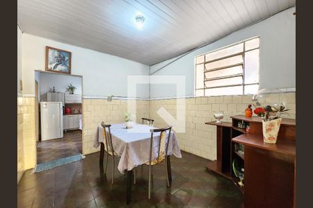 Sala 2 de casa à venda com 4 quartos, 220m² em Jardim Montanhês, Belo Horizonte