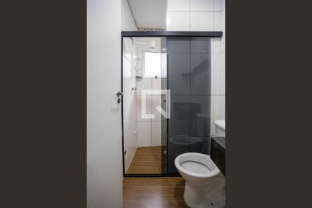 Banheiro de apartamento para alugar com 1 quarto, 48m² em Taboão, Diadema
