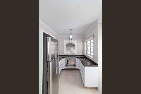 Casa à venda com 312m², 6 quartos e 6 vagasCozinha 1