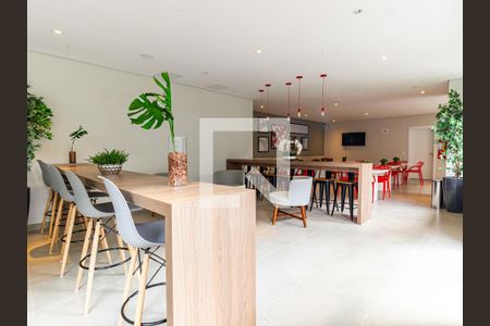 Apartamento para alugar com 23m², 1 quarto e sem vaga Apartamento para alugar com 23m², 1 quarto e sem vagaÁrea comum - Salão de festas