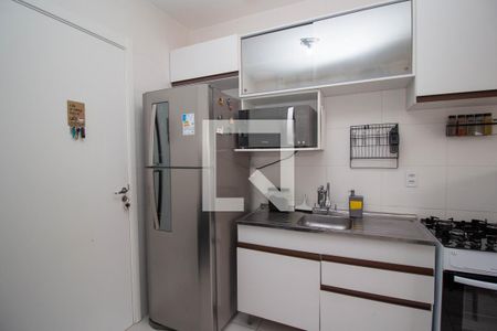 Sala/Cozinha de apartamento à venda com 2 quartos, 33m² em Piqueri, São Paulo