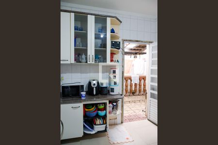 Casa à venda com 220m², 5 quartos e 4 vagas Casa à venda com 220m², 5 quartos e 4 vagasCozinha