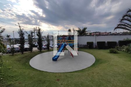 Apartamento para alugar com 49m², 2 quartos e 1 vaga Apartamento para alugar com 49m², 2 quartos e 1 vagaÁrea comum - Playground