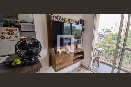 Sala de apartamento à venda com 2 quartos, 48m² em Santa Maria, Osasco