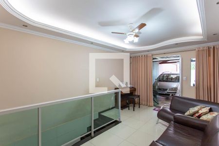 Sala de casa para alugar com 3 quartos, 264m² em Nazaré, Belo Horizonte