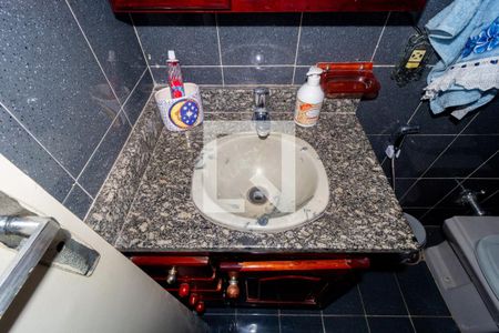 Apartamento à venda com 70m², 2 quartos e 1 vagaDetalhe - Banheiro